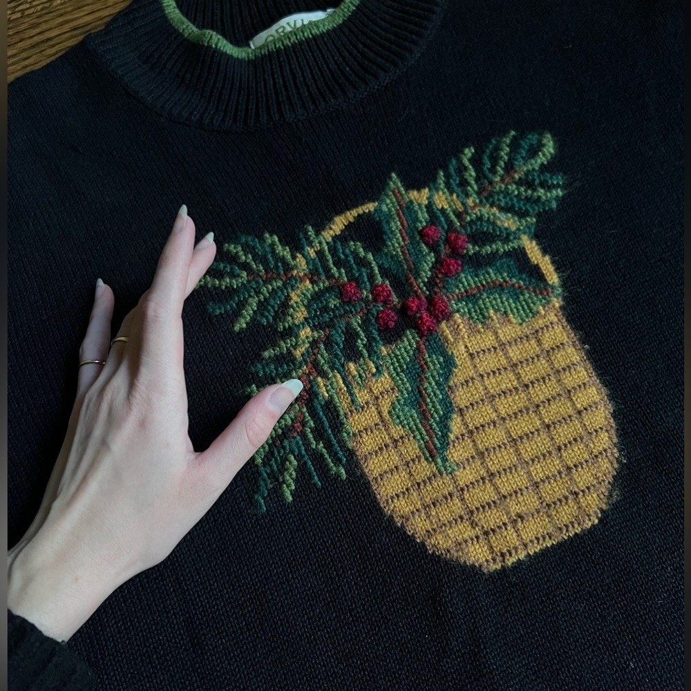 Vintage Berry Basket Sweater, Thick Cotton Holiday Sweater, Embroidered - Picture 3 of 6